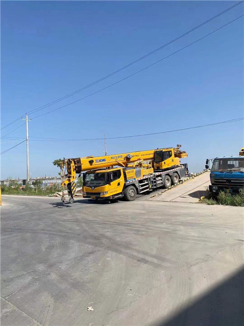 石河子市吊车作业时，可能会产生哪些额外收费项目？