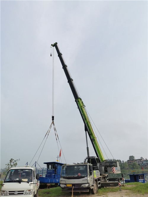石河子市桥梁建设吊装案例